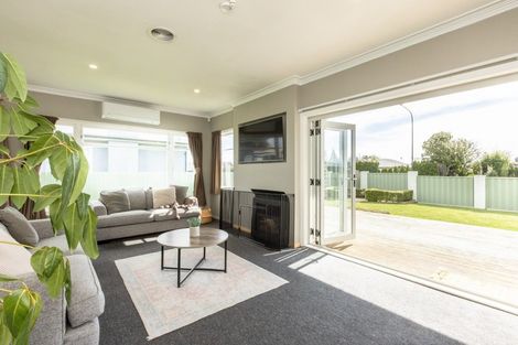 Photo of property in 305 Nottingley Road, Frimley, Hastings, 4120