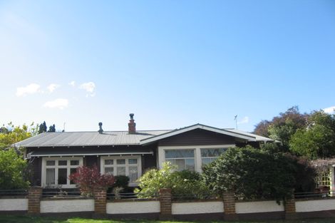 Photo of property in 3 Matthew Street, Waipawa, 4210