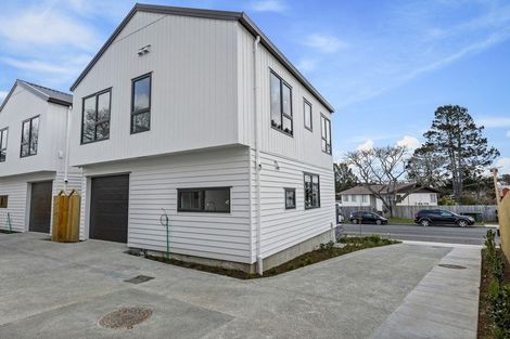 Photo of property in 56 Oreil Avenue, West Harbour, Auckland, 0618