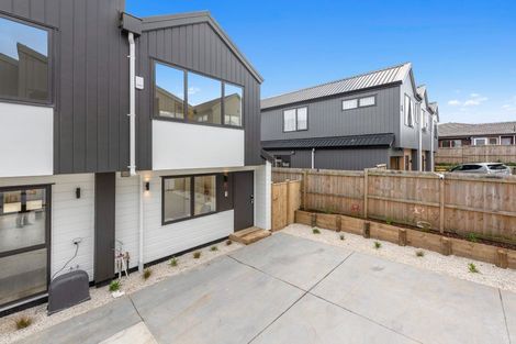 Photo of property in 315d Bucklands Beach Road, Bucklands Beach, Auckland, 2012