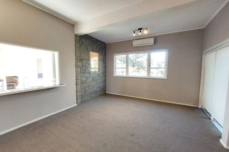 Photo of property in 3 Croydon Road, New Lynn, Auckland, 0600