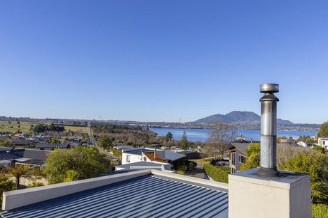 Photo of property in 718 Acacia Bay Road, Acacia Bay, Taupo, 3330