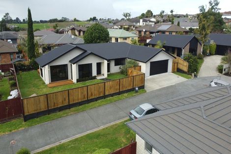 Photo of property in 8f Cannell Farm Drive, Te Puke, 3119