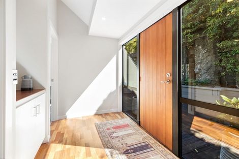 Photo of property in Marina Village, 10/10 Marina Drive, Frankton, Queenstown, 9300