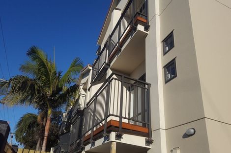Photo of property in 4/346 Oceanbeach Road, Mount Maunganui, 3116