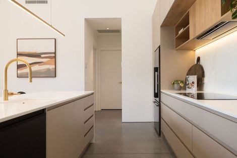 Photo of property in 30 Cunninghams Drive, Jacks Point, Queenstown, 9371