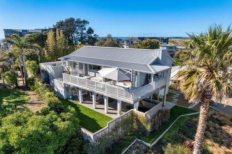 Photo of property in 153 Karewa Parade, Papamoa Beach, Papamoa, 3118