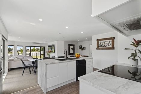 Photo of property in 1162 East Coast Road, Whakatiwai, Pokeno, 2473