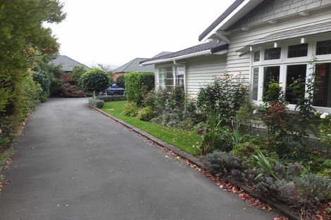Photo of property in 52 Kilmarnock Street, Riccarton, Christchurch, 8011