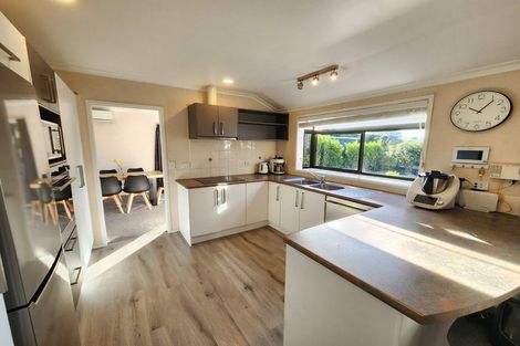 Photo of property in 109 Burswood Drive, Burswood, Auckland, 2013