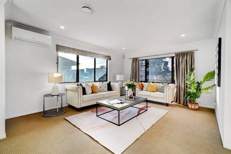 Photo of property in 16 Turnberry Drive, Wattle Downs, Auckland, 2103