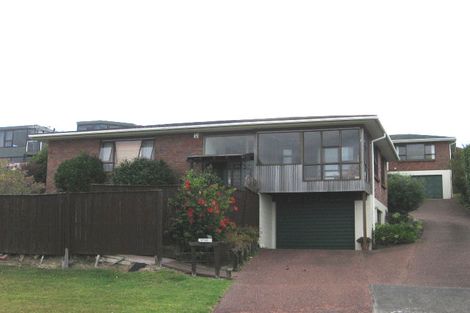 Photo of property in 3/13 Marama Street, Castor Bay, Auckland, 0620