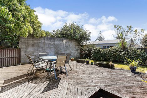 Photo of property in 63 Heybridge Street, Manurewa, Auckland, 2102