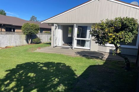 Photo of property in 216 Riverlaw Terrace, Saint Martins, Christchurch, 8022