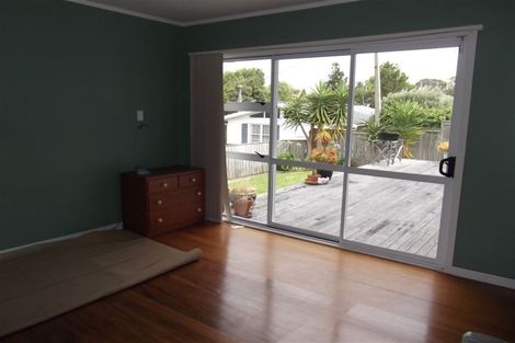 Photo of property in 2/11 Regent Street, Devonport, Auckland, 0624