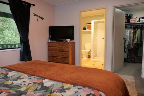 Photo of property in 95a Renown Road, Raumati South, Paraparaumu, 5032