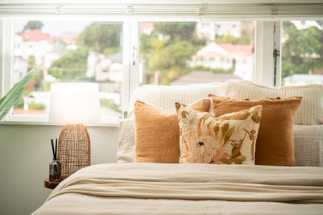 Photo of property in 73 Hataitai Road, Hataitai, Wellington, 6021