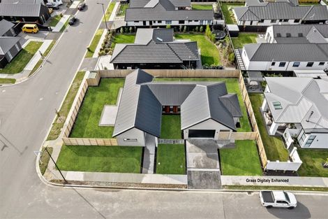 Photo of property in 1 Candlesticks Crescent, Lincoln, 7608