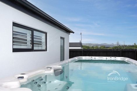 Photo of property in 32 Frank Ernest Crescent, Prebbleton, 7604