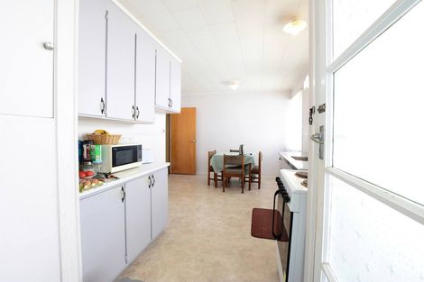 Photo of property in 23 Astor Place, Manurewa, Auckland, 2102