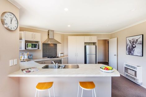 Photo of property in 4 Nevada Way, Kelvin Grove, Palmerston North, 4414