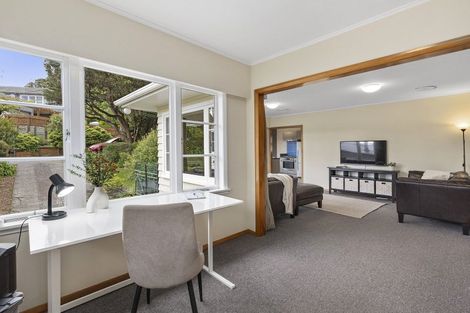 Photo of property in 52 Chester Road, Tawa, Wellington, 5028