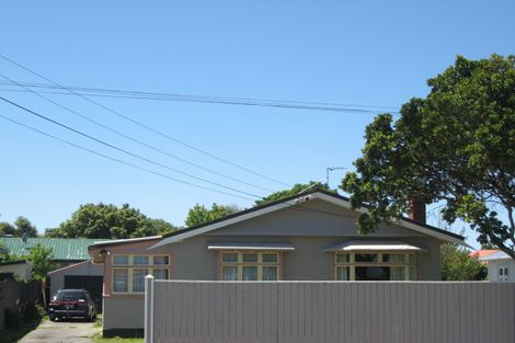 Photo of property in 240 Selwyn Street, Spreydon, Christchurch, 8024