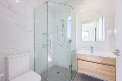 Photo of property in 13 Franheim Crescent, Orewa, 0931