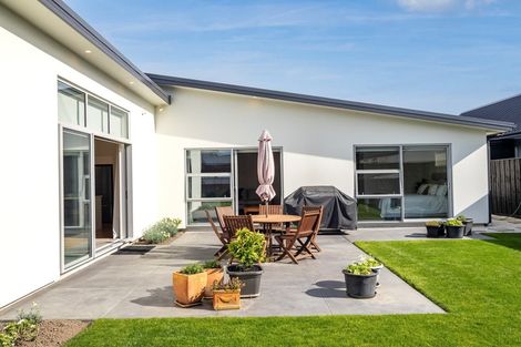 Photo of property in 6 Eleanor Lane, Casebrook, Christchurch, 8051