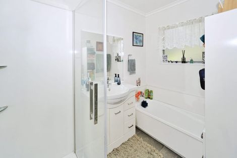 Photo of property in 14 Muir Place, Te Puke, 3119