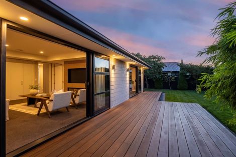 Photo of property in 12 Karere Avenue, Marshland, Christchurch, 8083