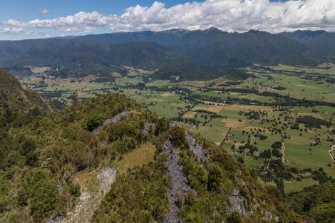 Photo of property in 742 Rameka Creek Road, East Takaka, Takaka, 7183