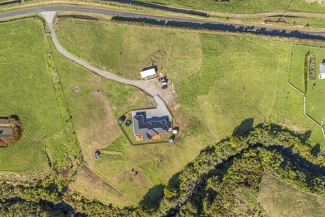 Photo of property in 188 Maude Road, Kaimiro, New Plymouth, 4371