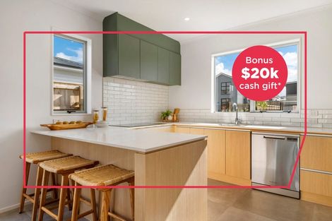 Photo of property in 11 Owen Chapman Drive, Red Beach, 0932