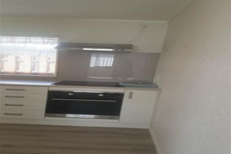 Photo of property in 2/23 Septimus Place, Henderson, Auckland, 0612