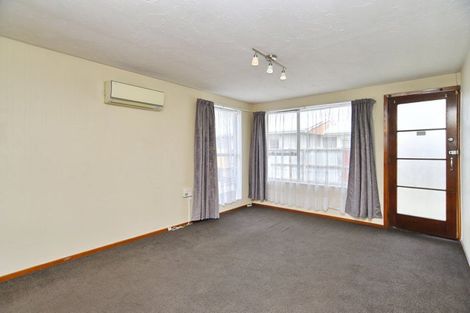 Photo of property in 2/560 Hereford Street, Linwood, Christchurch, 8011