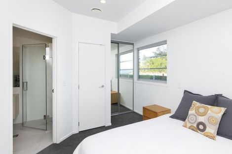 Photo of property in Marina View Apartments, 307/4 Reads Quay, Gisborne, 4010
