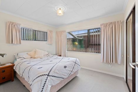 Photo of property in 1/81 Tukapa Street, Westown, New Plymouth, 4310