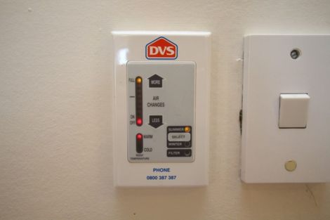 Photo of property in 2/10 Oxford Street, Marton, 4710