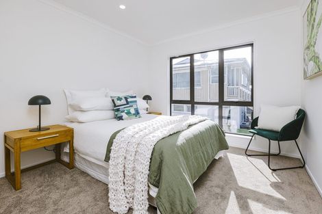 Photo of property in 559a Great South Road, Rosehill, 2113