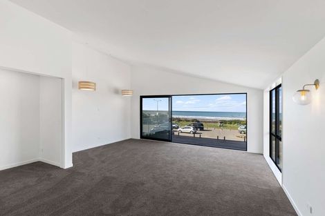 Photo of property in 85b Marine Parade, North New Brighton, Christchurch, 8083