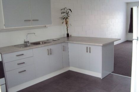 Photo of property in 17u1 Stanley Street, Claudelands, Hamilton, 3214