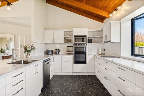 Photo of property in 14 Simpson Road, Westmere, Whanganui, 4574