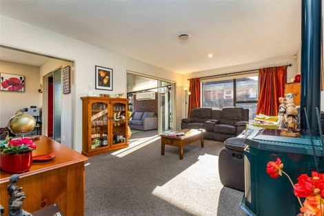 Photo of property in 5 Flaxwood Lane, Waltham, Christchurch, 8023