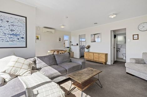 Photo of property in 10f2 Downing Street, Crofton Downs, Wellington, 6035
