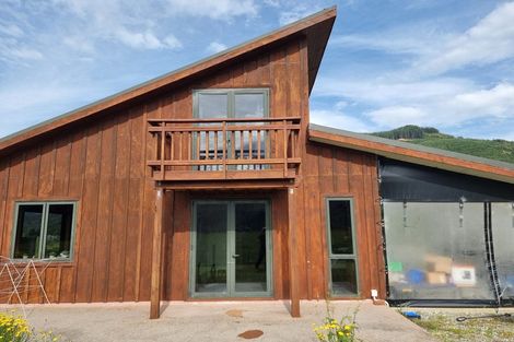Photo of property in 72 Hotham Street, Murchison, 7007