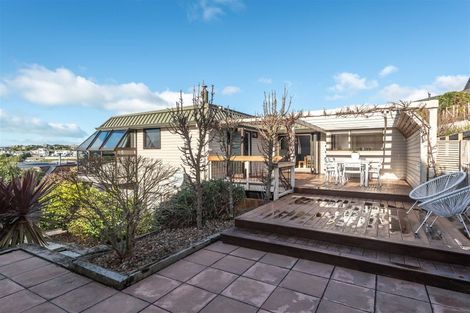 Photo of property in 2/12 Patmos Place, Mount Pleasant, Christchurch, 8081