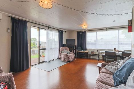 Photo of property in 68 Rewa Street, Inglewood, 4330