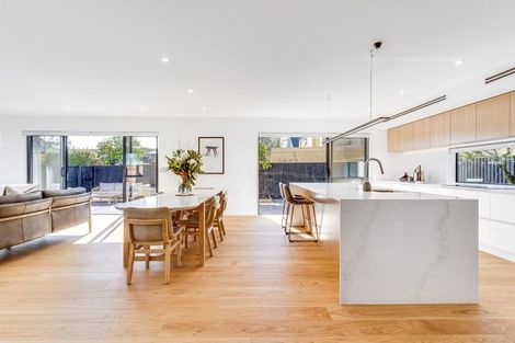Photo of property in 12c Memorial Avenue, Ilam, Christchurch, 8053