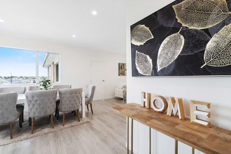 Photo of property in 3 Melgran Avenue, Papakura, 2110